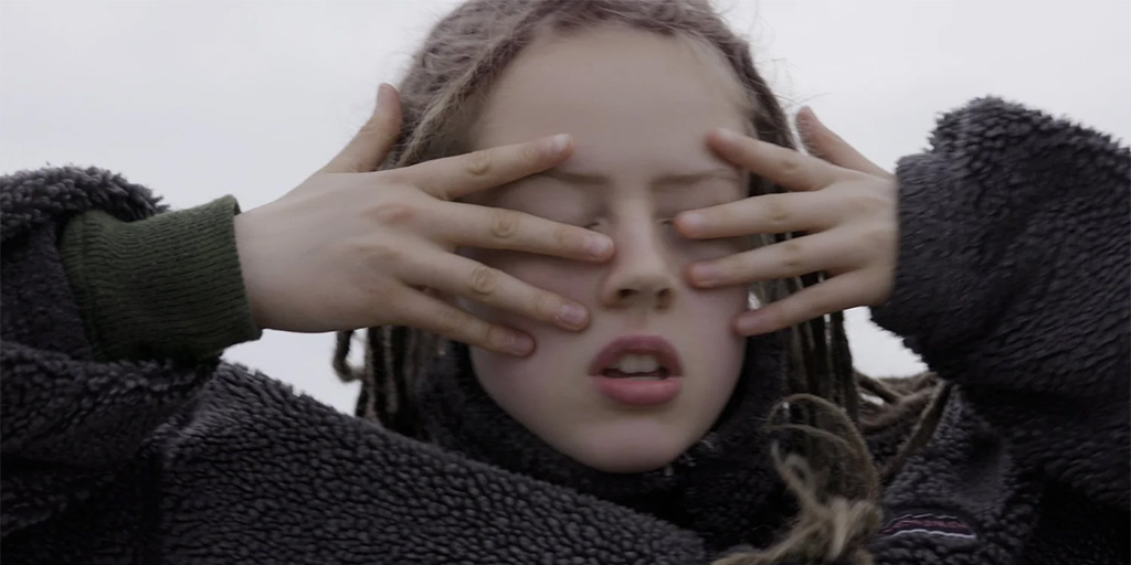 screenshot from BECOMING ROOSI (Siit ta tuleb, Roosi)