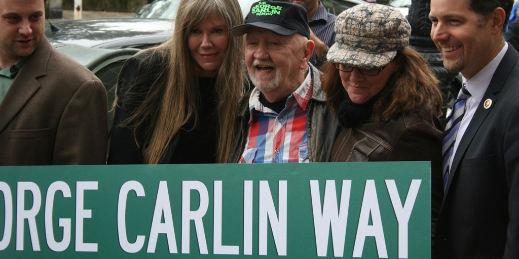 Widow Sally Wade, brother Patrick Carlin, and daughter Kelly Carlin-McCall