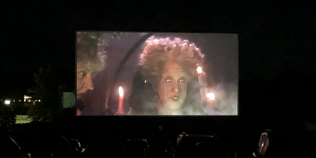 Bette Midler in Hocus Pocus being screened at the Warwick Drive-In - October 2, 2020