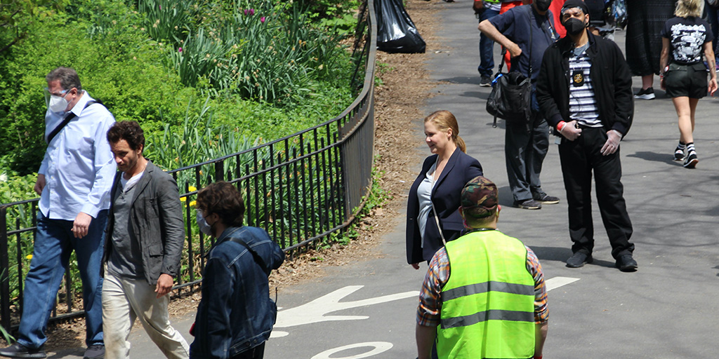<a href="http://www.greenroomnewyork.com/Article.aspx?ID=10766">Amy Schumer on set of Life & Beth on April 28, 2021 in Riverside Park.</a>