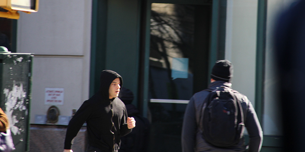 Rami Malek running during a stunt scene for Mr. Robot. - Upper West Side - March 18, 2019